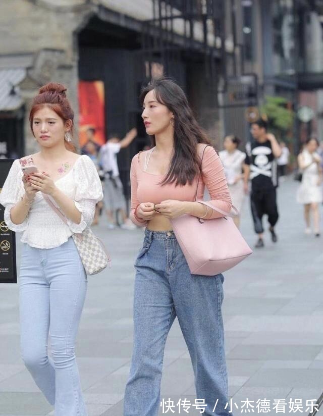 泡泡袖|拒绝慵懒!牛仔裤杜绝一成不变,稳定穿搭只会不进则退,愿意吗?