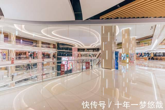 店员|逆向思维:你要做真正的自己,不要做千篇一律的机器人