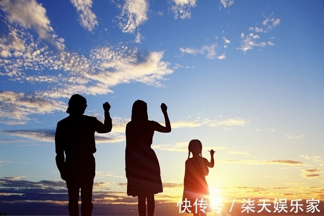 男孩子|男孩弱化成趋势,问题可能出在妈妈身上,别把“三大教育”当法则