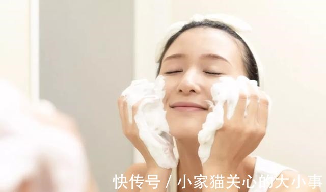 污垢 洗脸不对,护肤白废!这样洗脸,皮肤只会越洗越差!