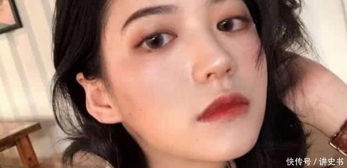 女生一天“必做”的四件事:喝水不算啥,最后一点素颜都不怕了!