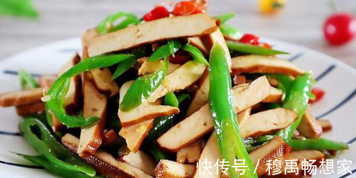 蒜茸|美食推荐家常版酸菜鱼，蒜香骨，青椒炒香干，五花肉炒腐竹