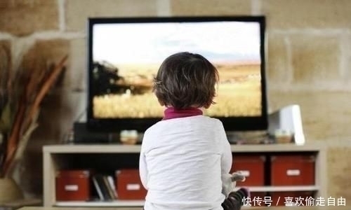 男孩|“妈妈,你肚子上有疤”妈妈说出原因后,4岁男孩的举动让人惊讶