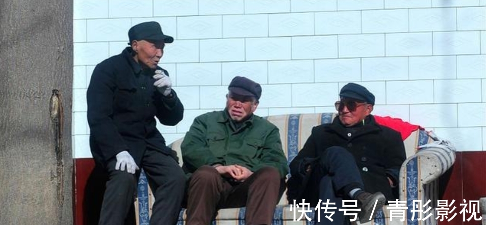 从明星带娃到“跟汪涵聊天的大爷”,芒果台终于把真人秀玩明白了