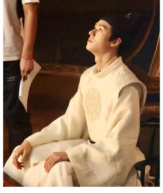 大厨|太子变大厨 龚俊参与录制的《中餐厅5》收视率六网第一