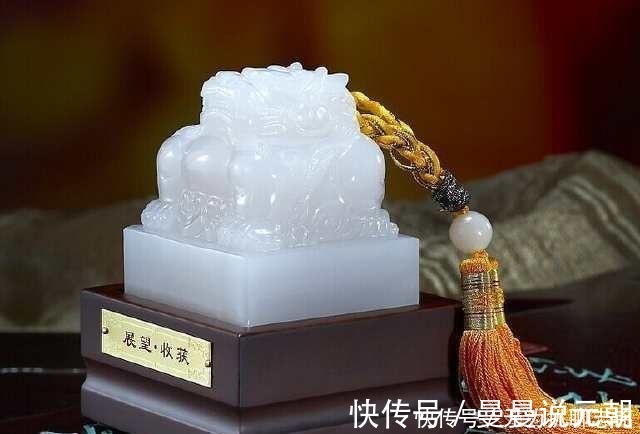 璞玉|一民工上山采石，捡到一雕印章之物，回去付之一锯，毁掉奇世珍宝