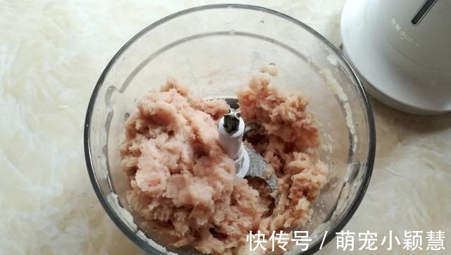 超市|别去超市买鱼丸了，自制手工鱼丸，真材实料无添加，吃着更放心