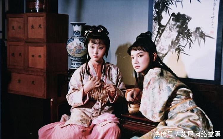 《红楼梦》里双玉情缘的支持者有哪些人