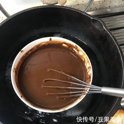 ix3|这道巧克力慕斯蛋糕藏着小惊喜，瞬间征服你