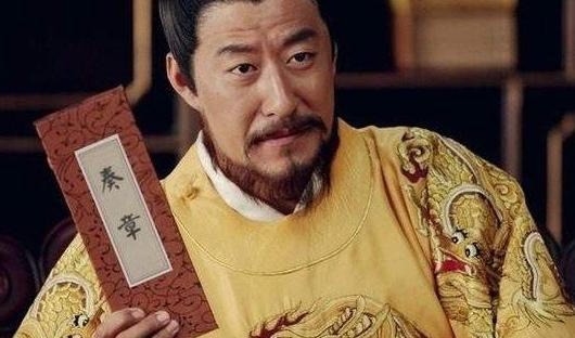 临走|朱元璋逃亡到寡妇家,临走寡妇问怀了怎么办朱元璋给她一件信物