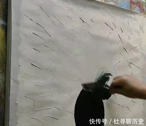 大神放弃用笔,直接用颜料画画,开始:秀技的?最后:颜料不要钱?