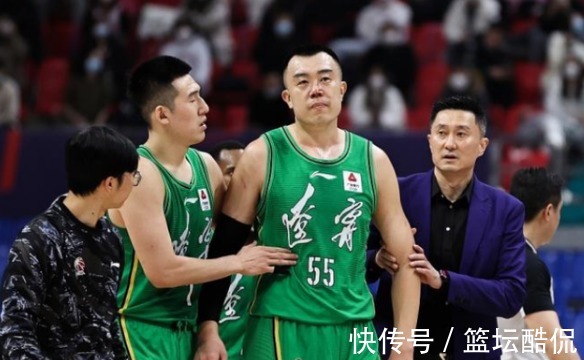 杜锋|时隔200小时!韩德君再被诋毁侮辱,NBA名将声援威姆斯