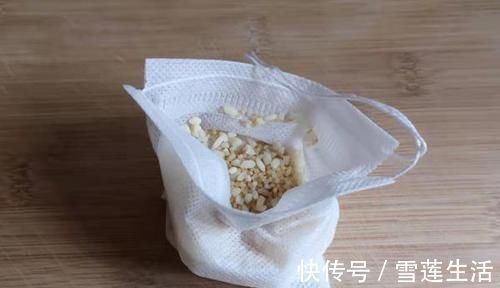 酒米|钓鱼技巧:科学打窝钓得更多,这几种打窝方法更留鱼,你学不学?