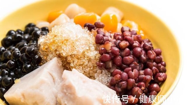 调理液|胃不好的人，吃错东西胃会“雪上加霜”，晚上4种食物劝你不吃！