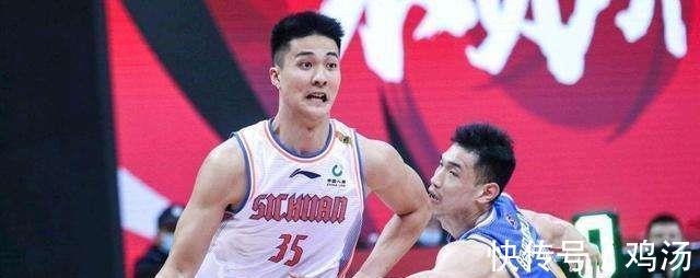 cb又帅又能打!CBA“汕大杜兰特”31分创纪录,各数据均提升成惊喜