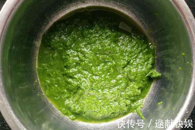小苏打|做艾叶粑粑，记住“2点窍门”，做好后不发黑有嚼劲，好看好吃