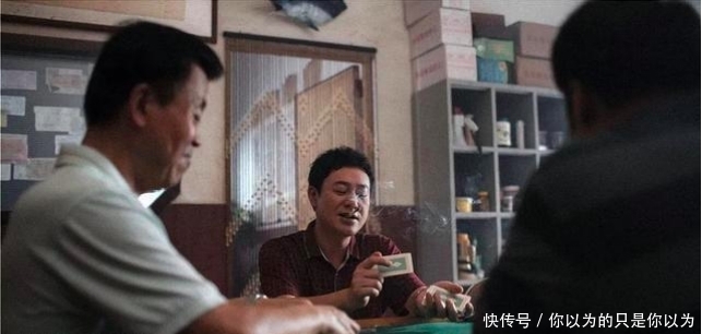 娱乐圈恶臭现象被央视曝光：比“倒牛奶”更让我们害怕的是什么？