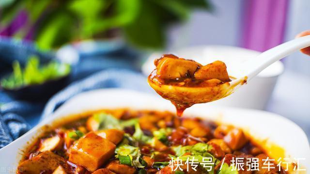 菜品|从“葱姜水”到“葱姜酒胡椒料水”，厨师们藏住了烹饪的秘密