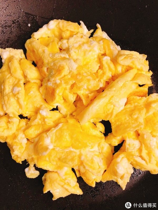 五分钟零失败！超好吃家常青椒火腿炒鸡蛋