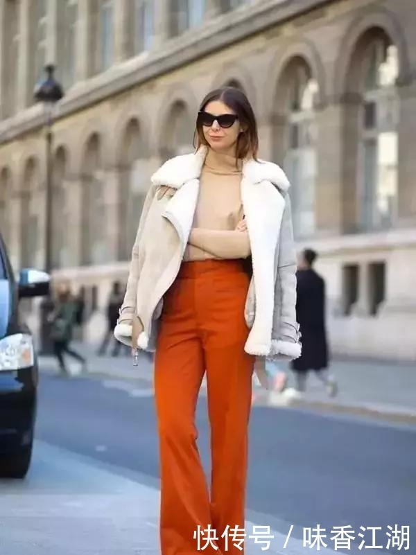 今年最火高领毛衣+大衣,才是秋冬绝配!