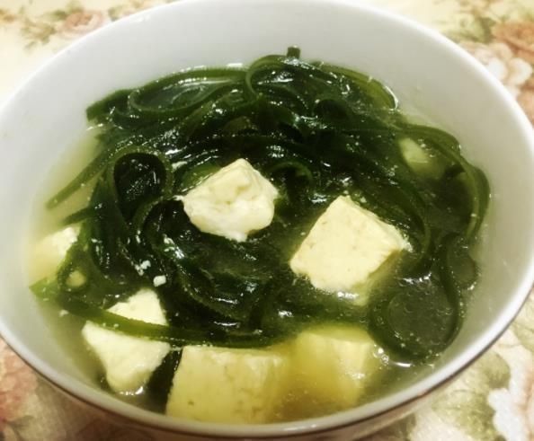 海带加一物,天然的“降压药”,能抗辐射,“血压”还高不了