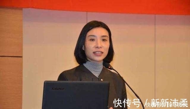 报单|陈小英：申通快递创始人，146亿卖给马云后，又靠雨伞赚上百亿