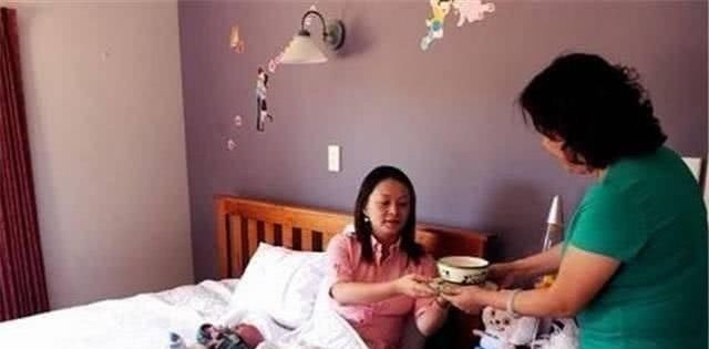 小婉|“奶奶,天天来蹭饭不羞吗”,孙子的话让奶奶落泪,月子仇忘不了