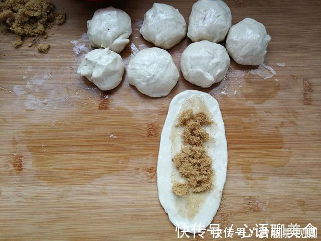 面粉|想吃烧饼不用买,没有烤箱也能做,煎一煎凉了也不发硬