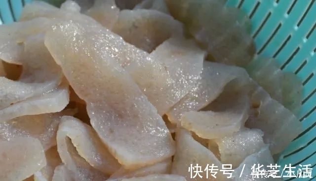 鸡胸肉|早晨“空腹”吃4种食物，减肥就像“开了挂”，脂肪哗哗溜走