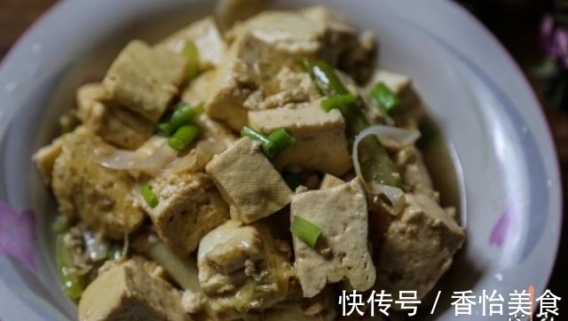 教你烧豆腐的绝招，秘方和做法都告诉你，又嫩又香又营养，比肉香