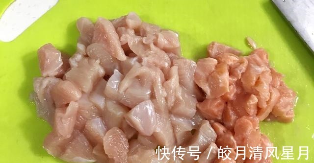 三文鱼|在家做三文鱼鸡肉肠，制作简单，好吃美味！