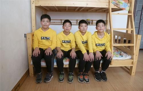 李庆民|湖南4胞胎高考成绩出来了，出生时全城轰动，爸爸打4份工抚养孩