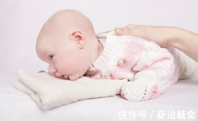 心跳|为什么婴儿生下来就认得自己的妈妈？妈妈抱不哭，别人抱就哭？