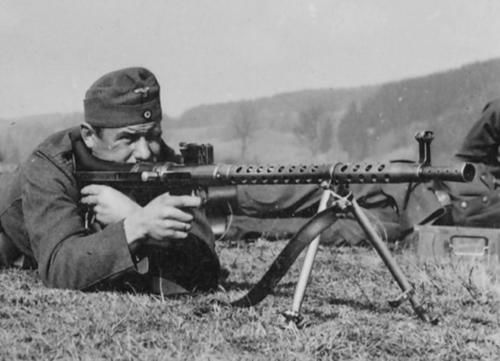 生产|一战后，德国被凡尔赛合约限制才不能造重机枪？这说法不对