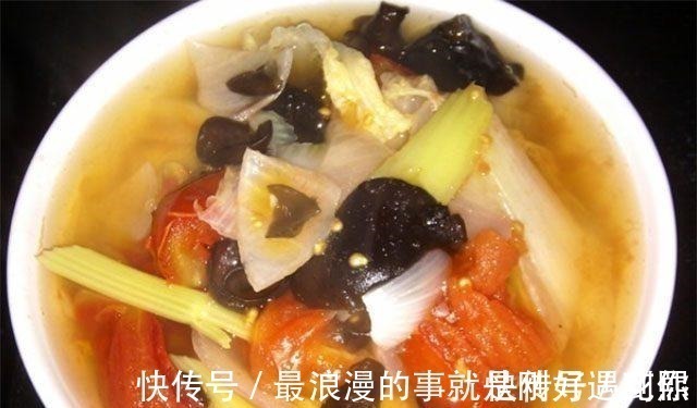 黑芝麻|晚餐是减肥最佳时,坚持吃这3种“甩脂”食物,想掉秤很容易!