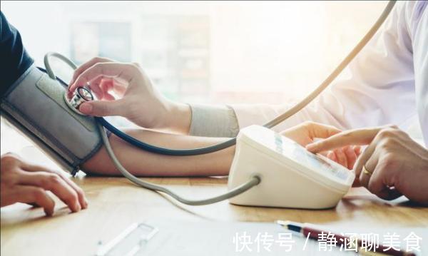 喝水|高血压懂得这样喝水，胜过吃降压药！没看过的太可惜了！