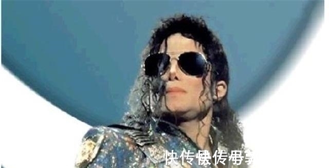 文盲@李玟听完《满江红》,兴奋地问道:岳飞是谁?能让他帮我写歌词吗