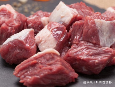 人直接炖|炖牛肉时,直接炖还是先焯水大厨教我正确做法,牛肉软烂还不腥