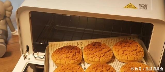 好心情|超可爱的笑脸泡芙,一口一个,吃出好心情!