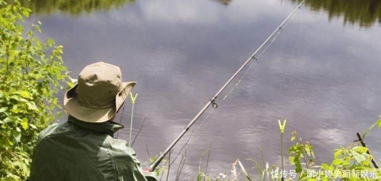 初夏钓鲫鱼,选择草窝处