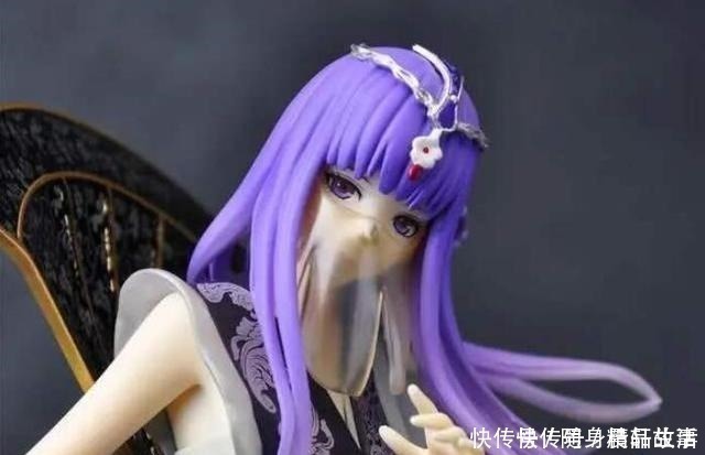 少司命|网友1万买元雪女和少司命手办,没比过父母100元的月儿手办