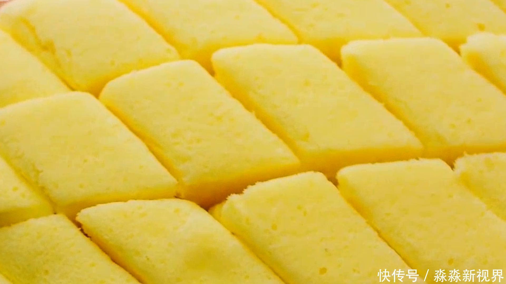 新花样|真正的懒人早餐,两个鸡蛋,一盒酸奶,筷子一搅吃出新花样