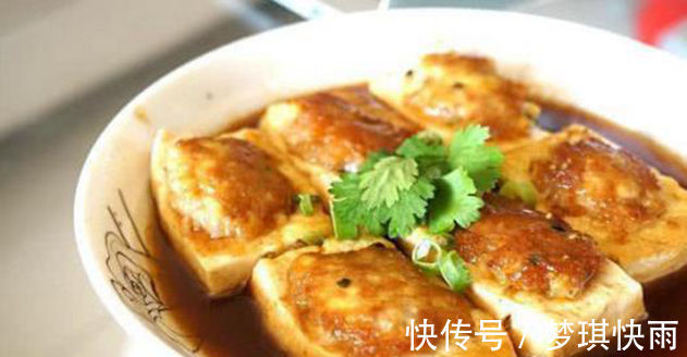 胡椒粉|美食推荐:柠檬蒸鱼,酿豆腐,腌黄瓜,干锅肥肠的做法