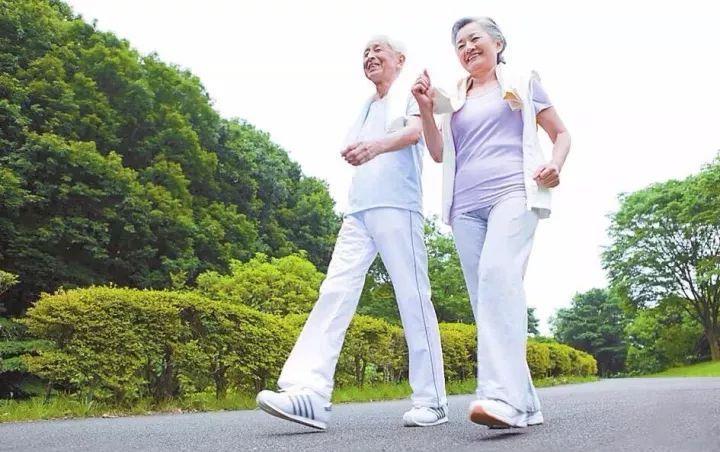 脑电波|关于长寿，不要再拼命锻炼了，听听国家级老中医怎么说