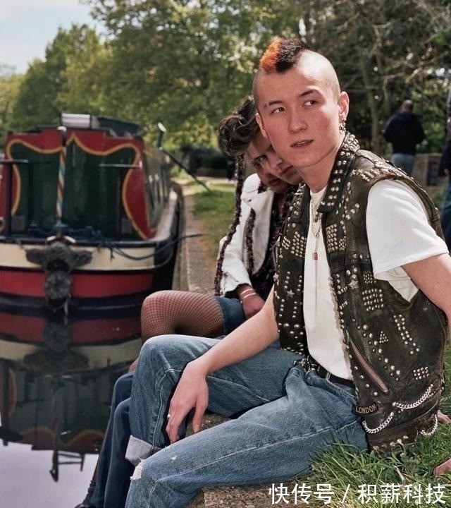 coach 如何让一个男人在几分钟内,爱上「尖头皮鞋」