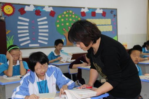 名字|爸爸姓“付”,给女儿取名没注意,班主任表示:感觉被占便宜了