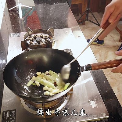 甜面酱|排骨焖黄鱼