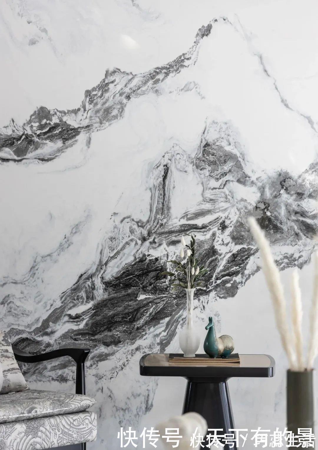 骑士精神|越来越多人装修选择中式风,像她的165㎡之家,入户就是诗意