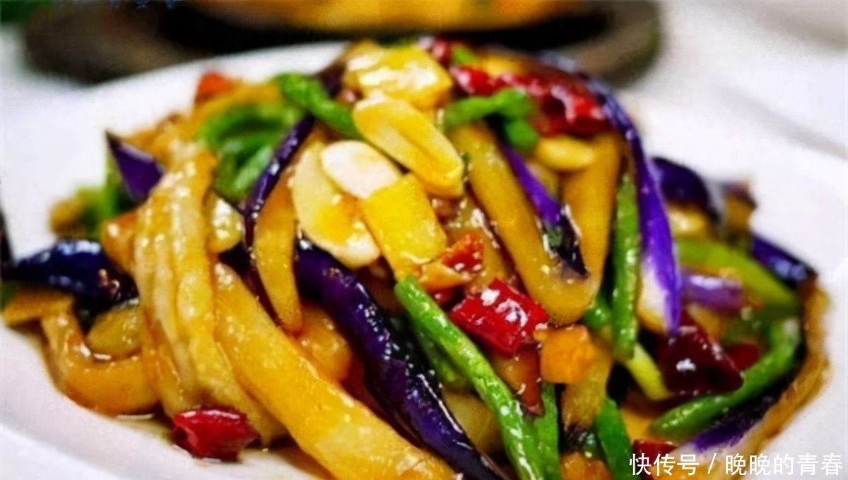 餐桌上深受家人喜爱的几道菜肴,美味简单下饭,一家老小都爱吃