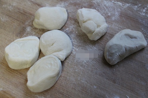 教您家常烙饼的做法,放凉都不会硬,软香可口特简单